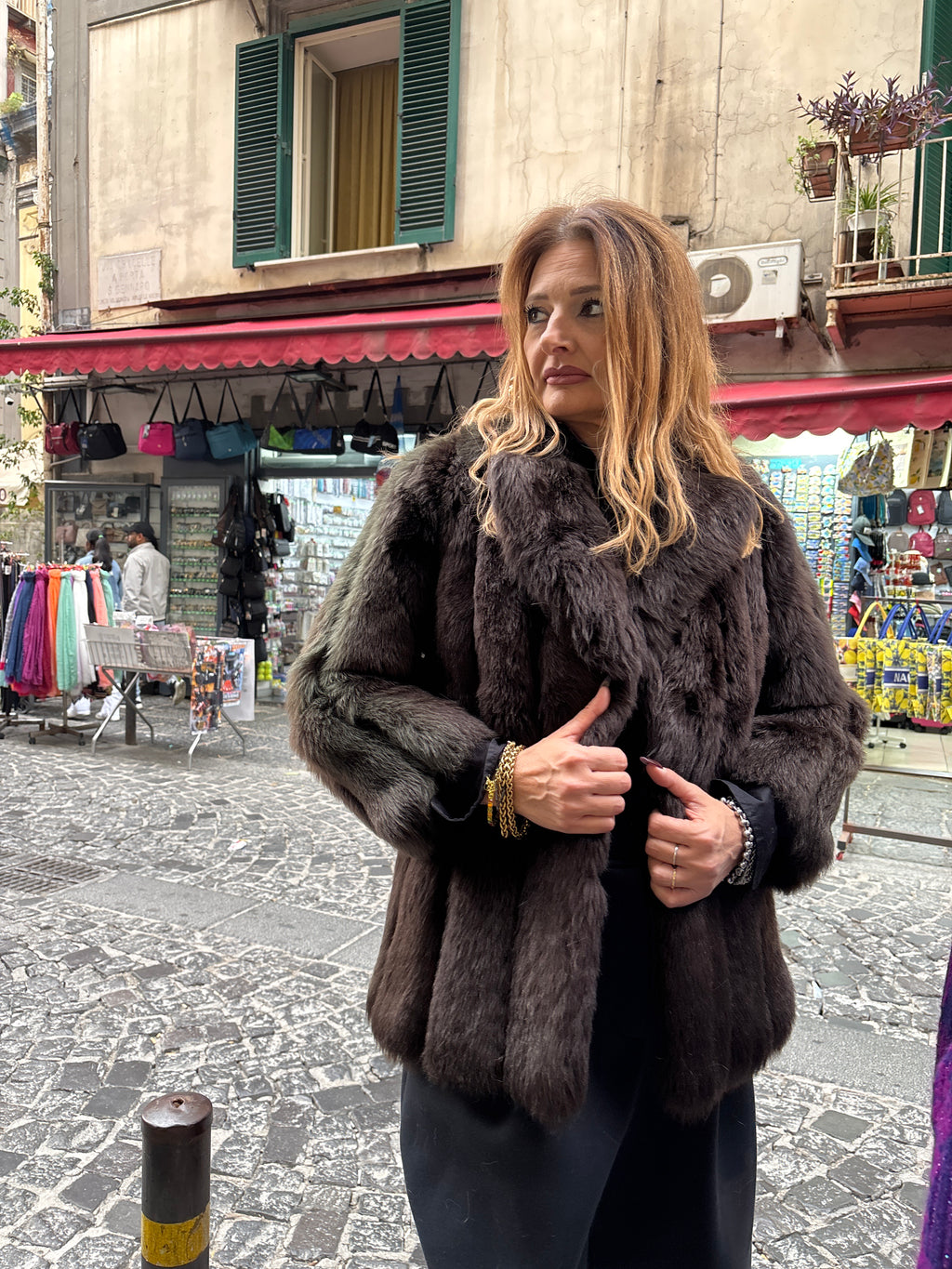 77 PELLICCIA MONTONE