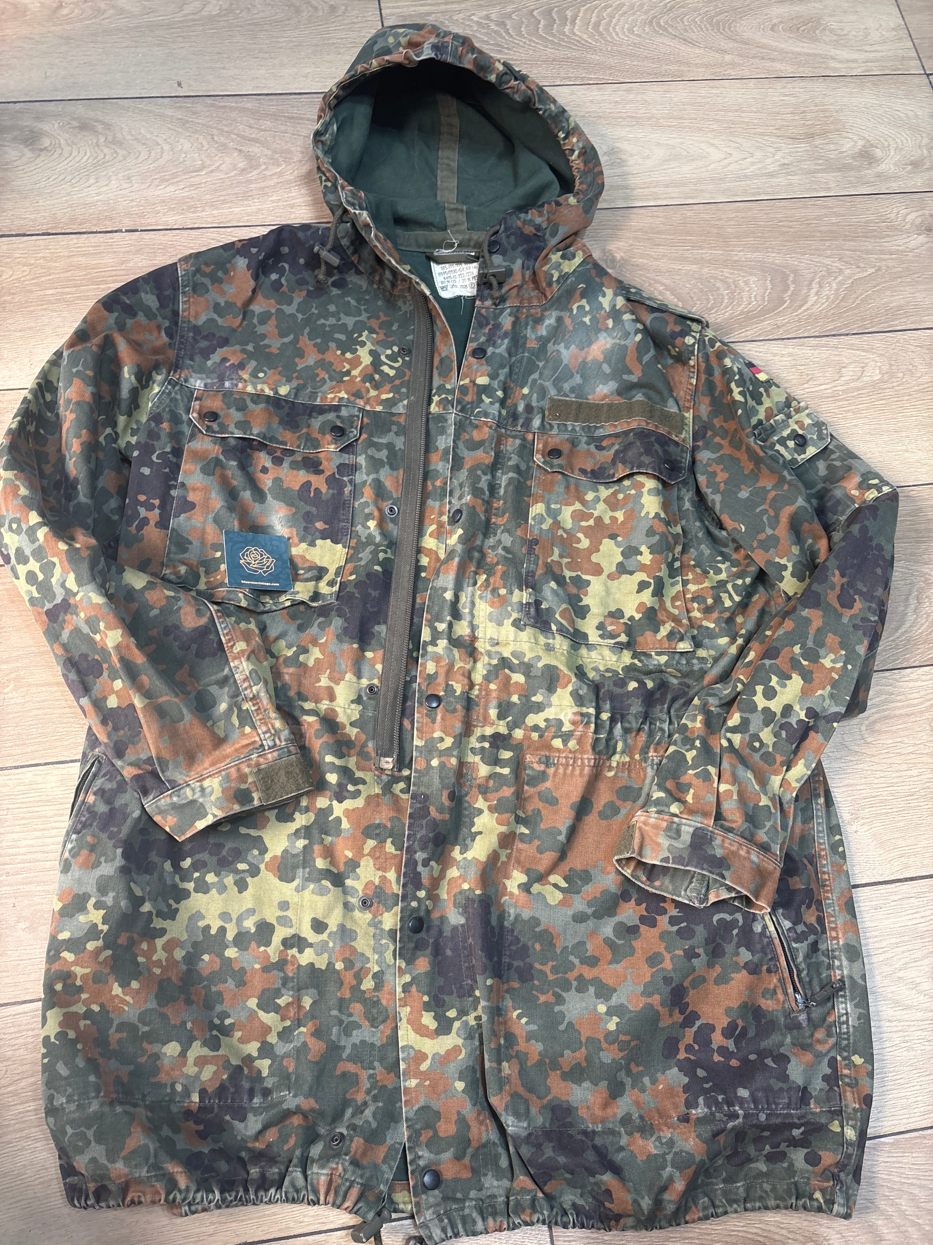 PARKA MILI 702