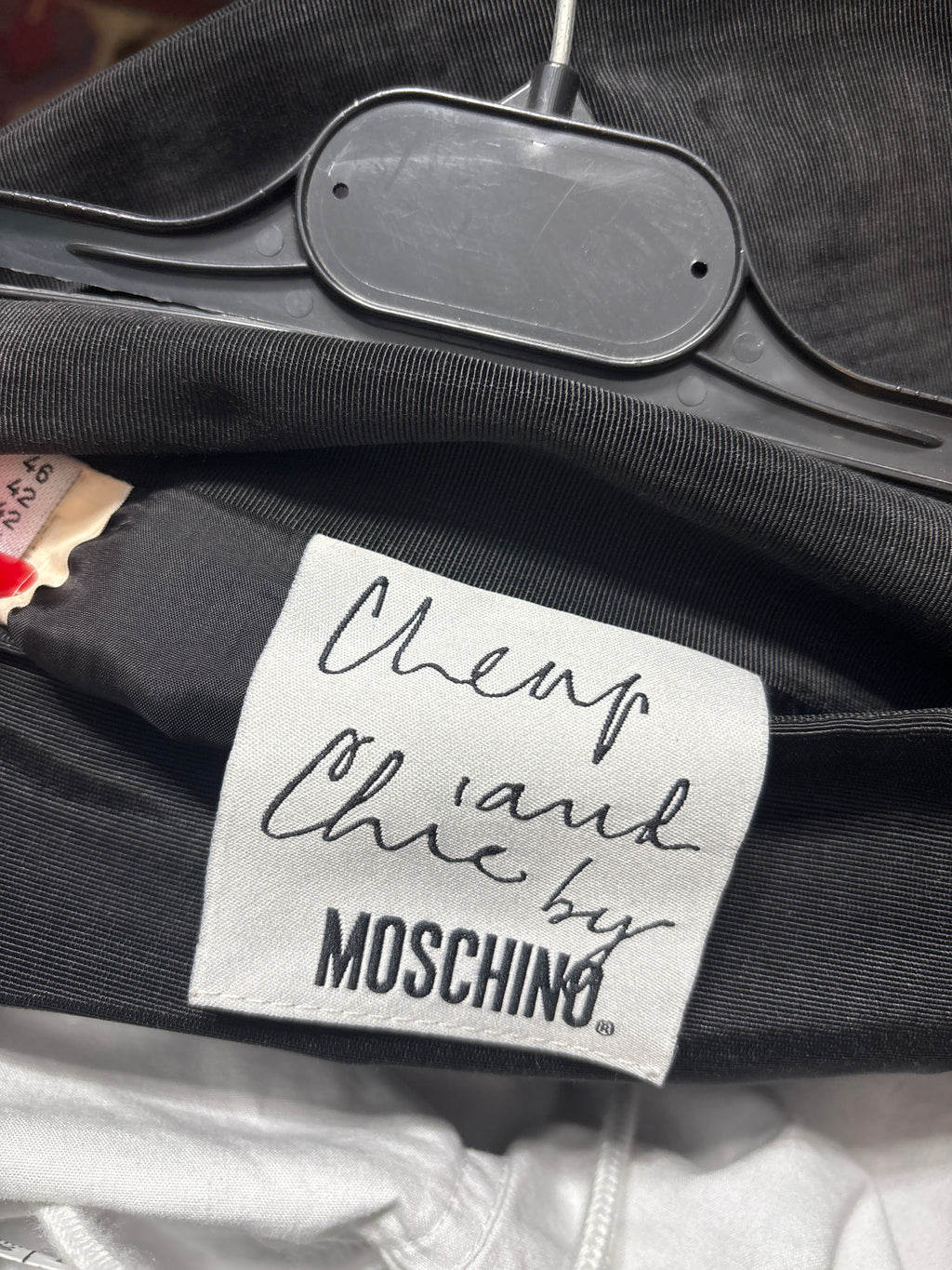 GONNA MOSCHINO  755