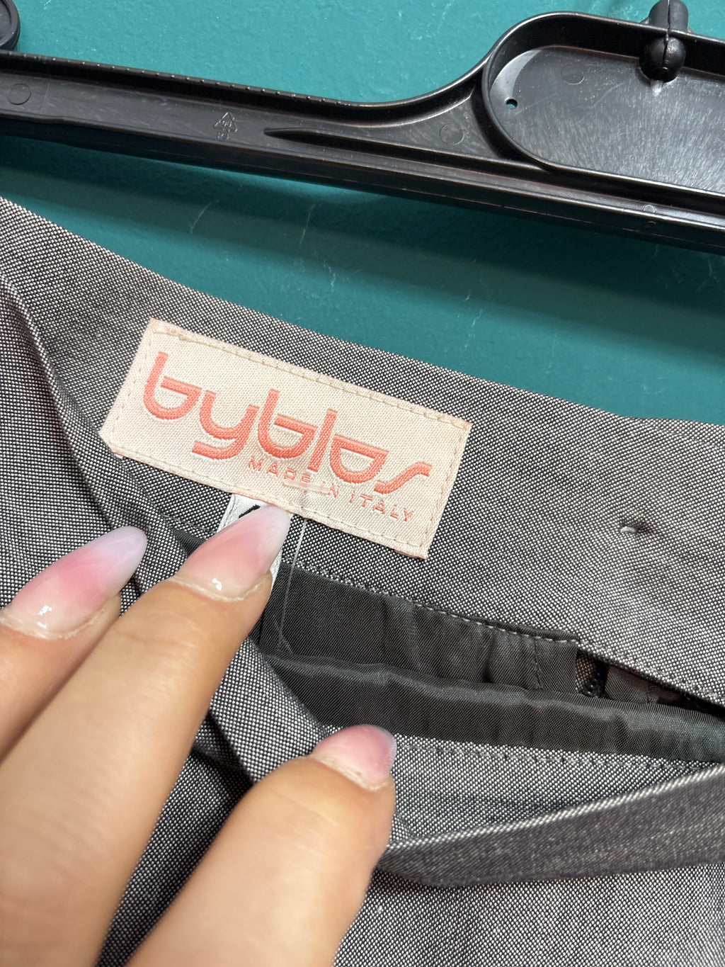 GONNA BYBLOS 369