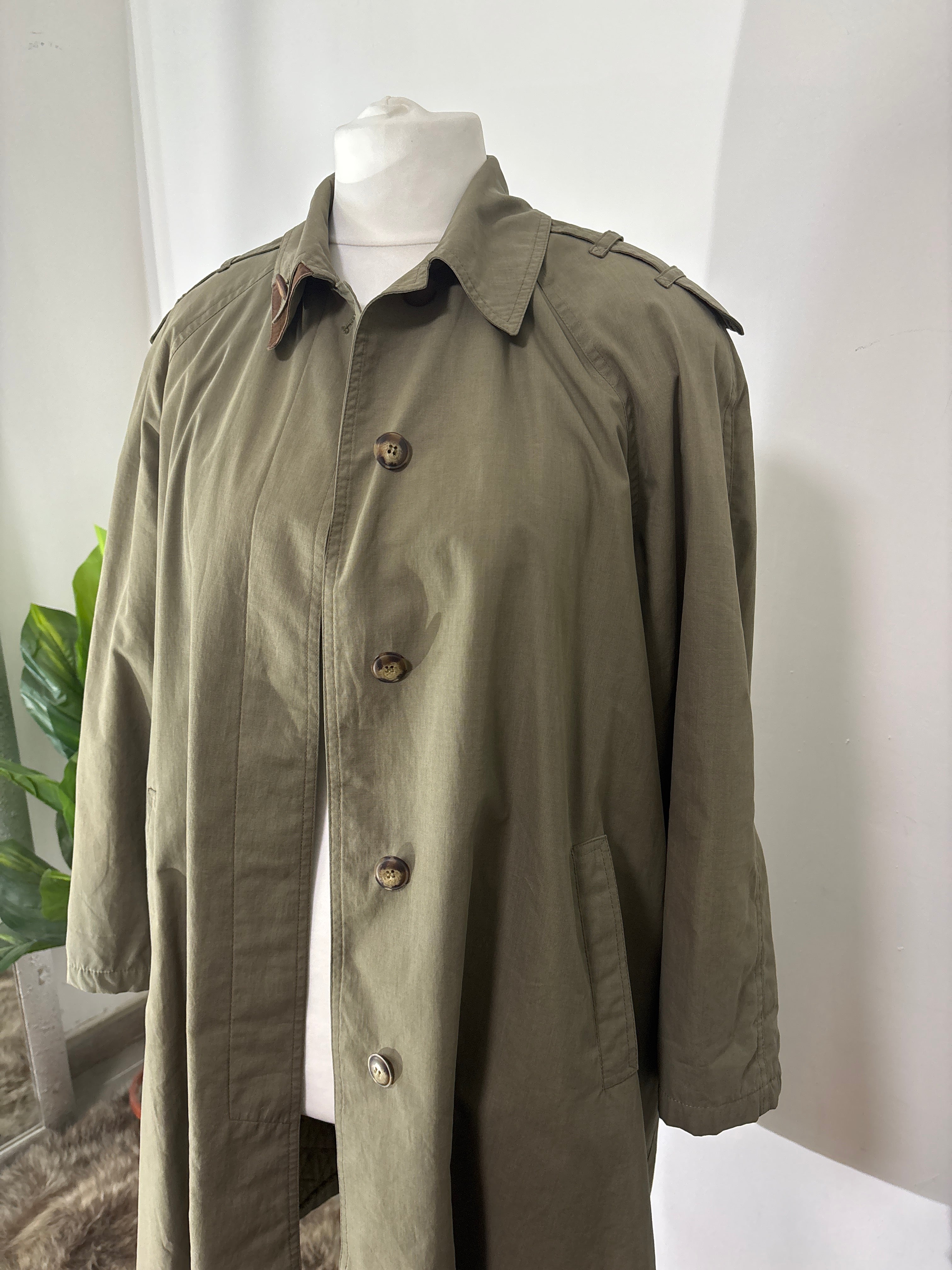 TRENCH VE 550