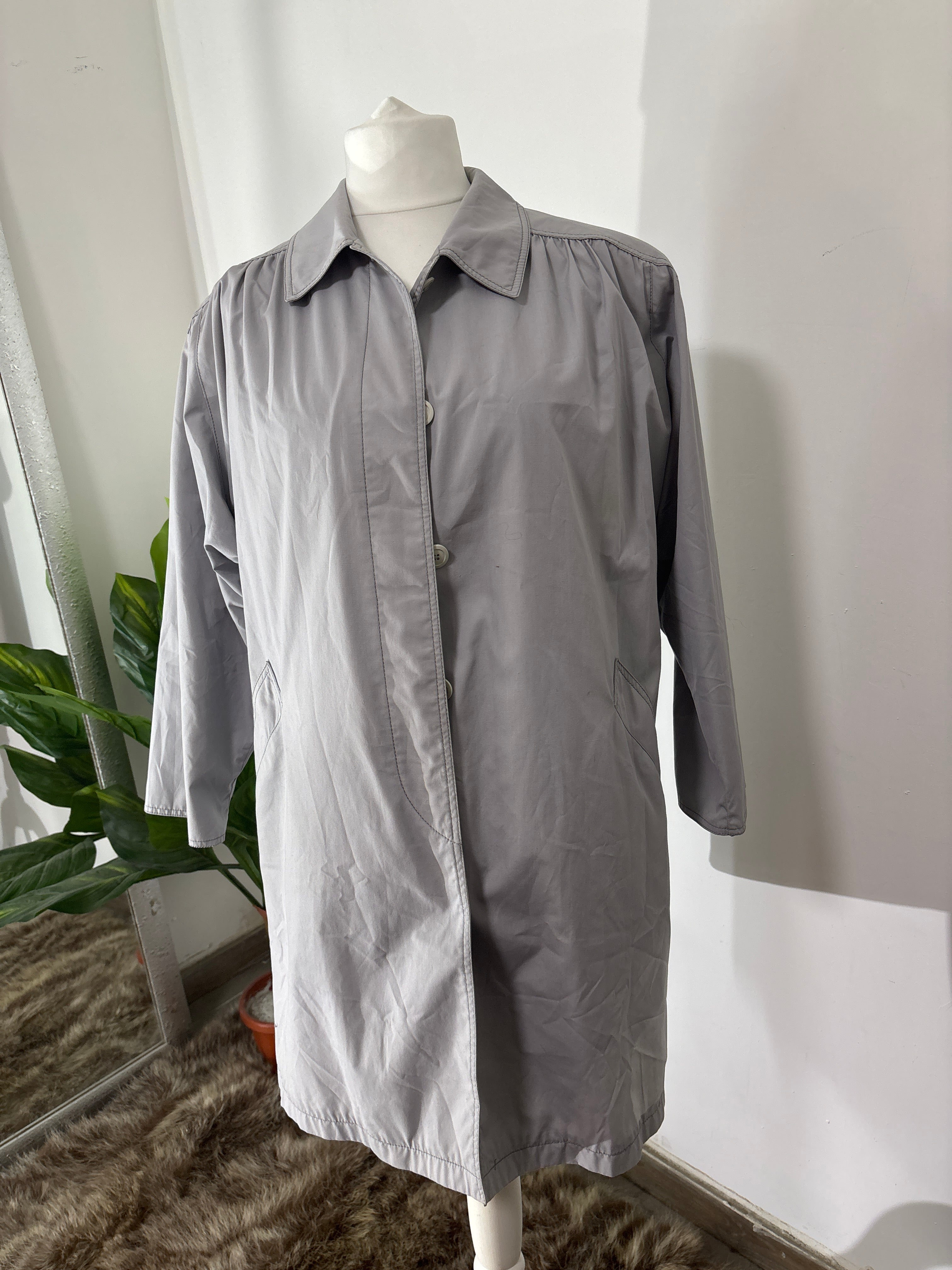 TRENCH GR 555