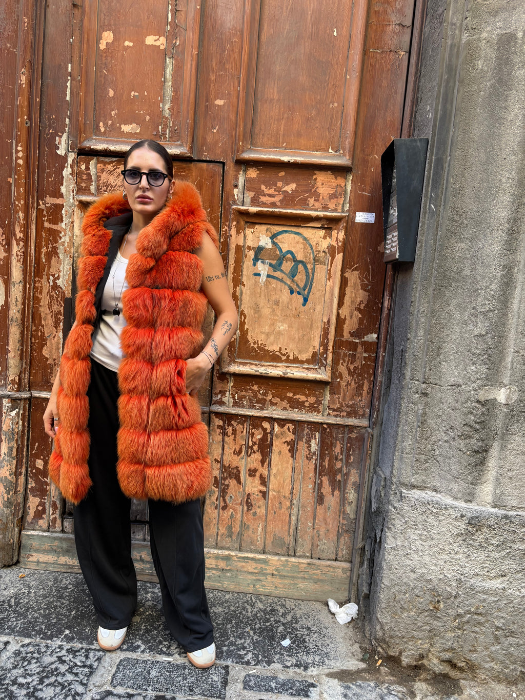 27 PELLICCIA GILET IN VOLPE