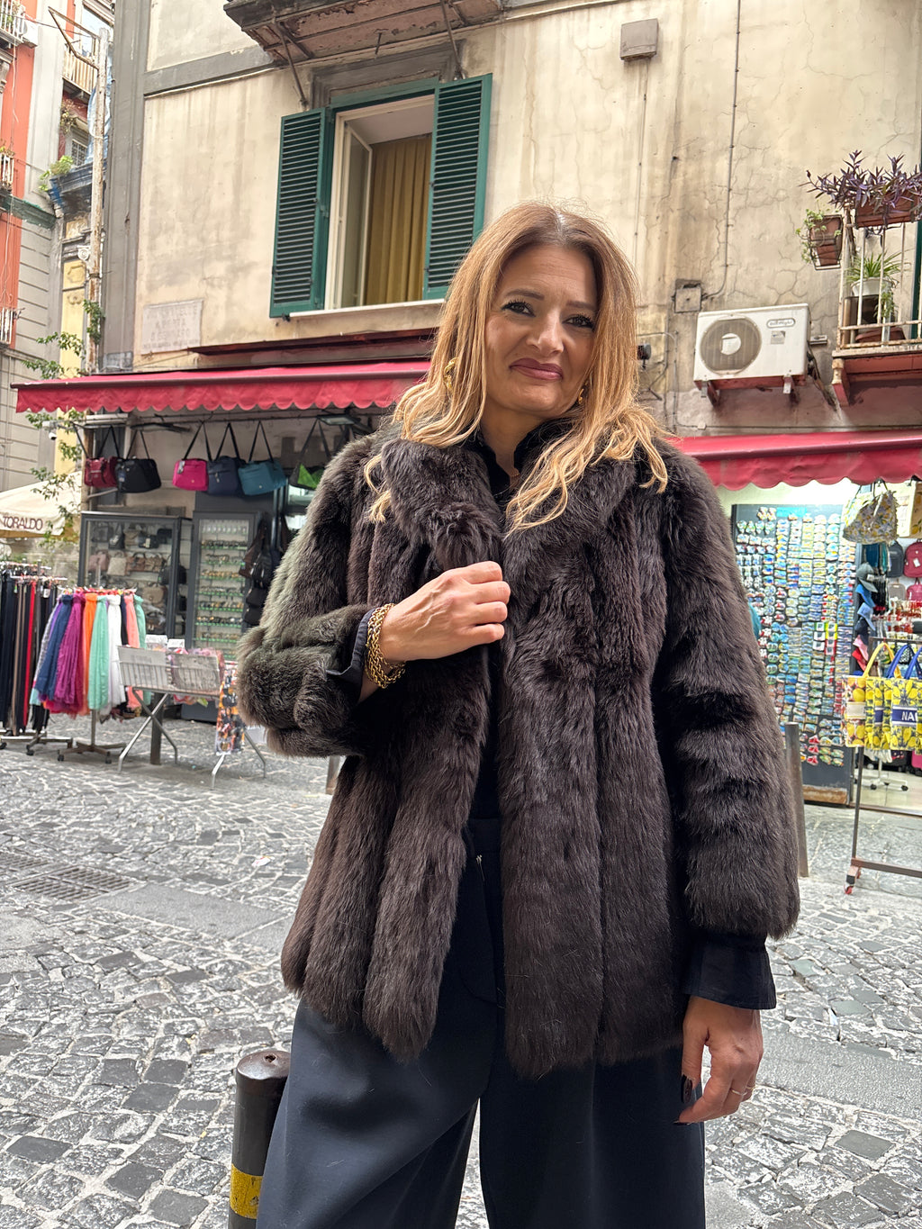 77 PELLICCIA MONTONE