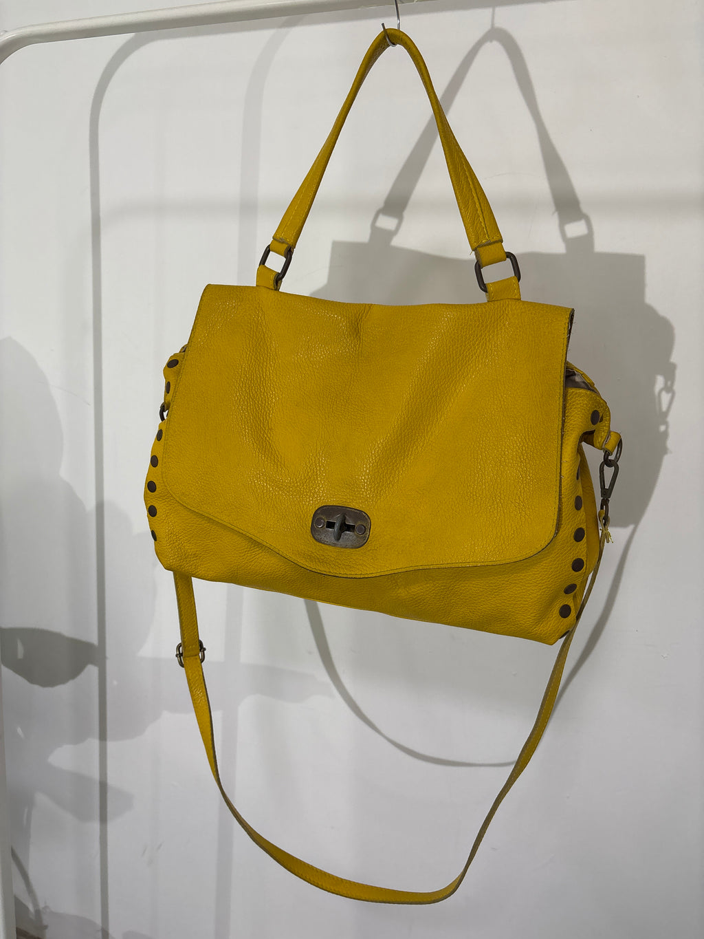 BORSA GIALLA 538