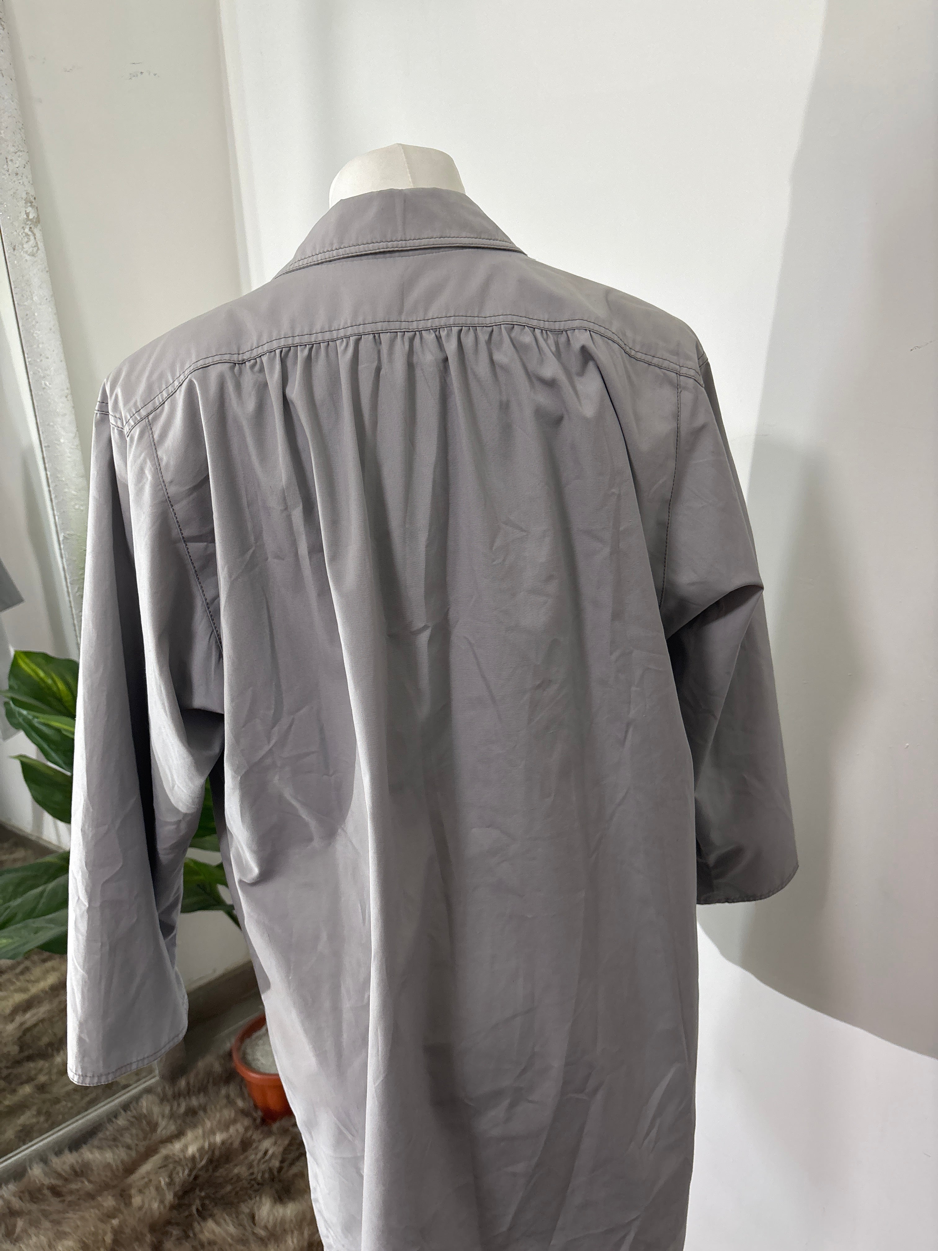 TRENCH GR 555