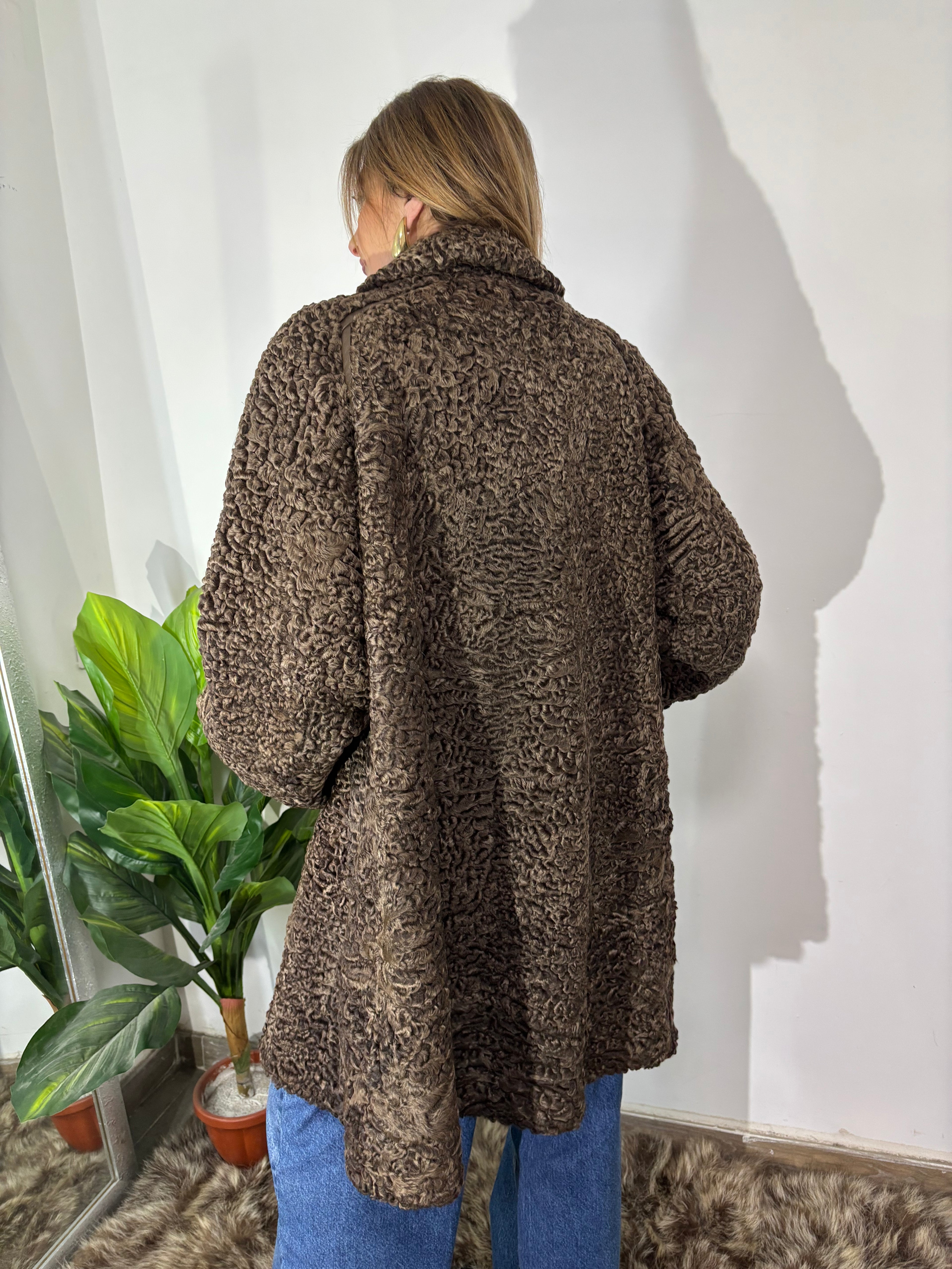 PELLICCIA IN ASTRAKAN MARRONE 01