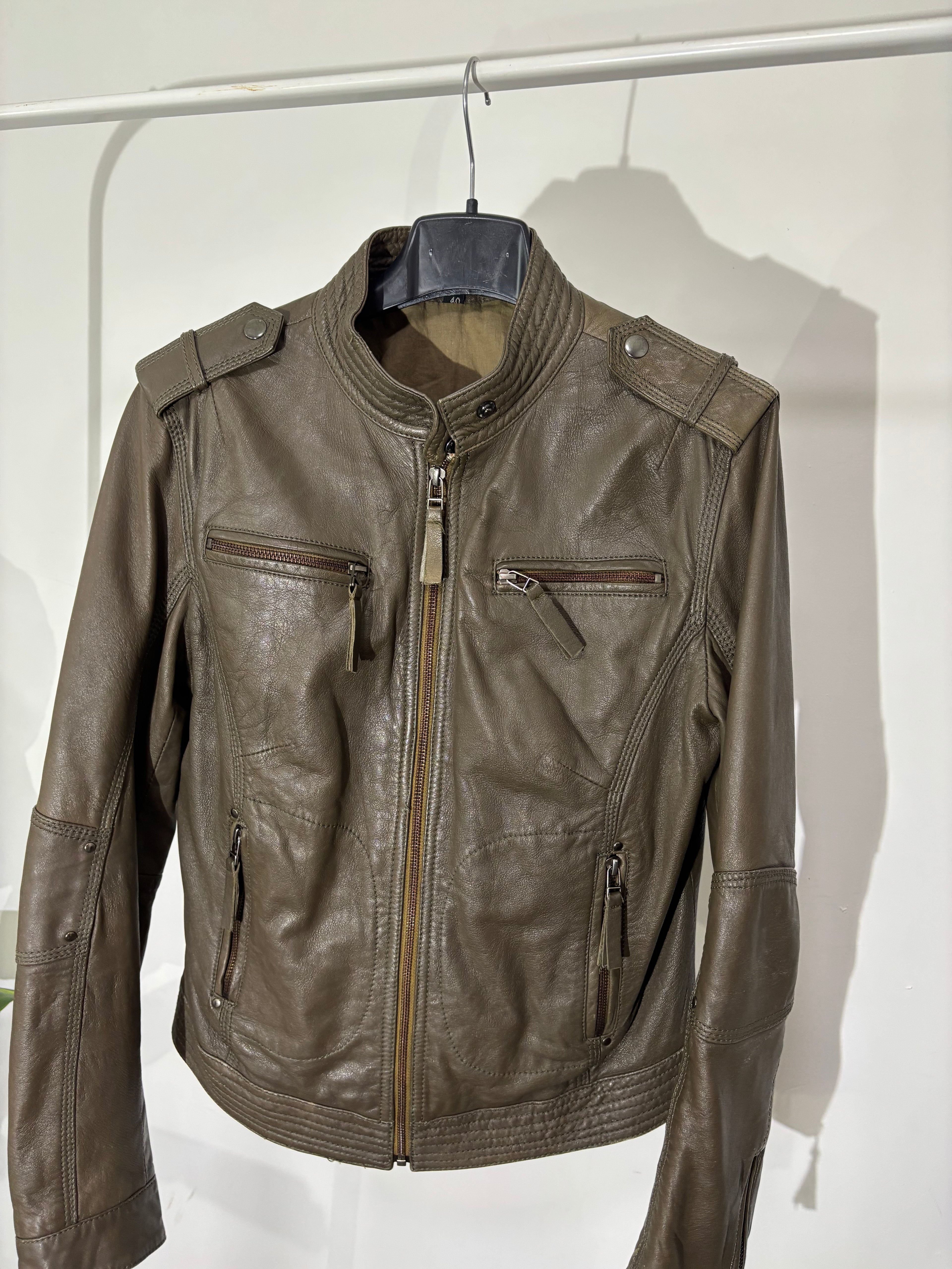 GIUBBINO V.P MA 412