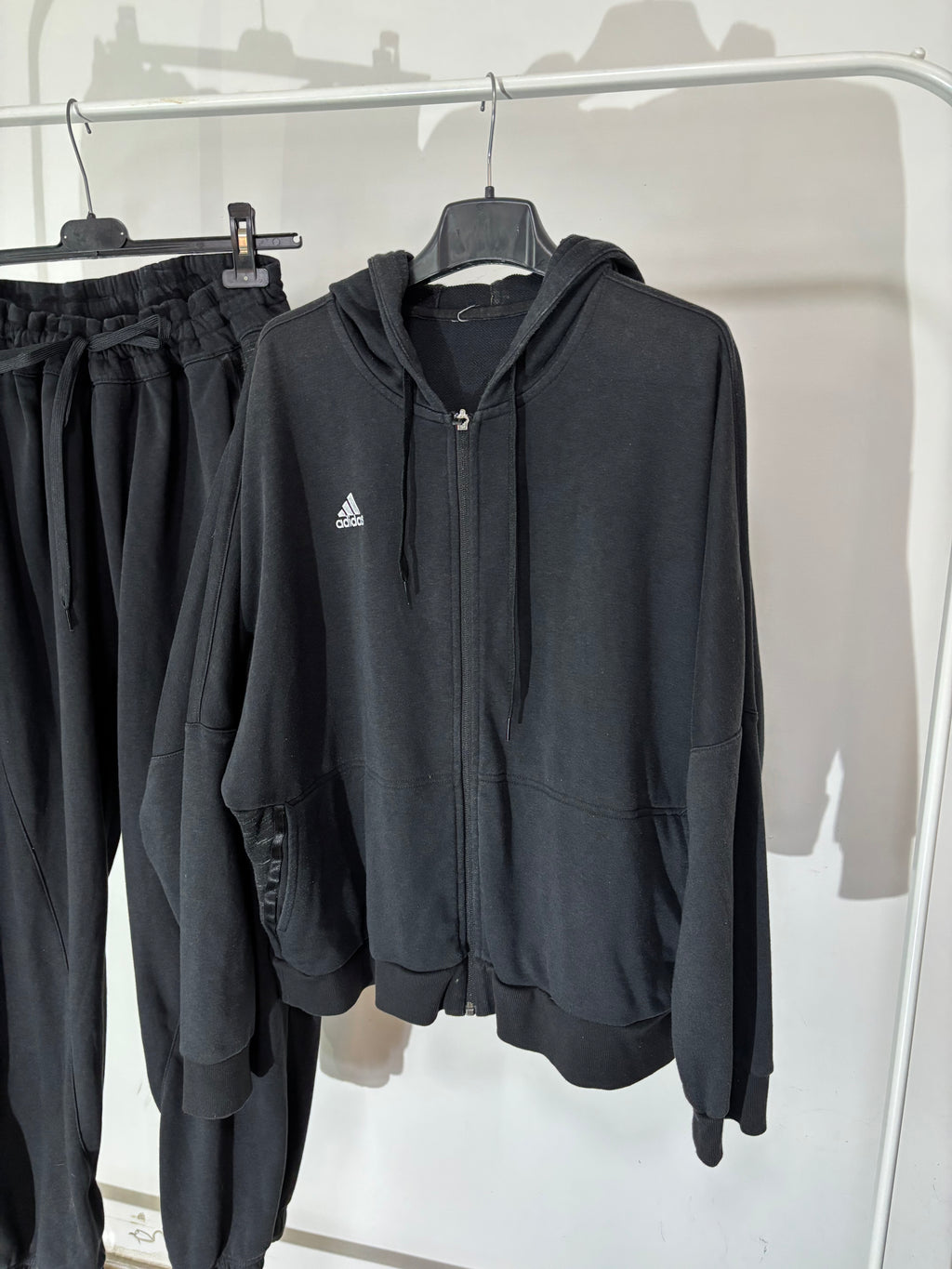 TUTA ADIDAS 476