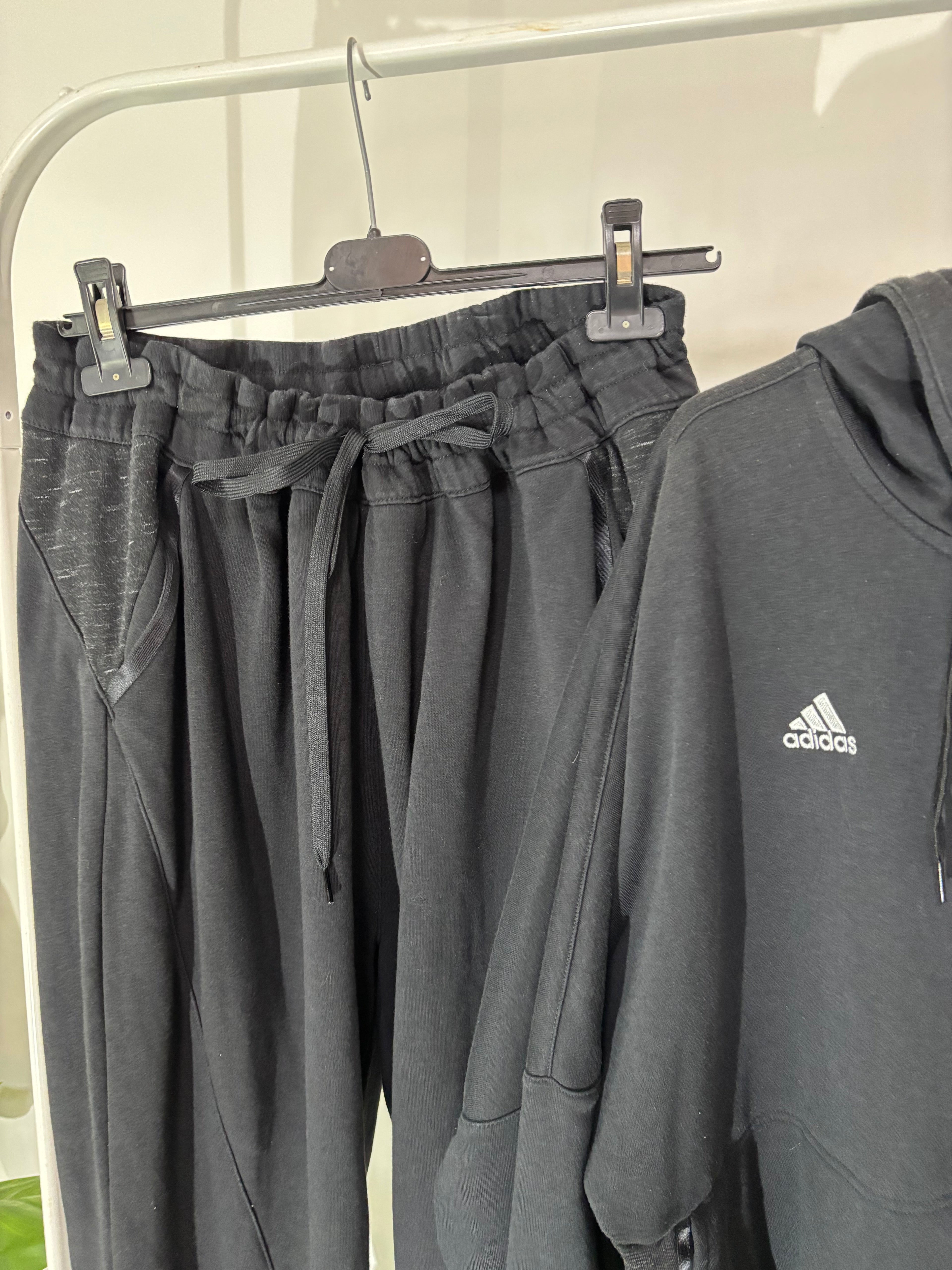 TUTA ADIDAS 476